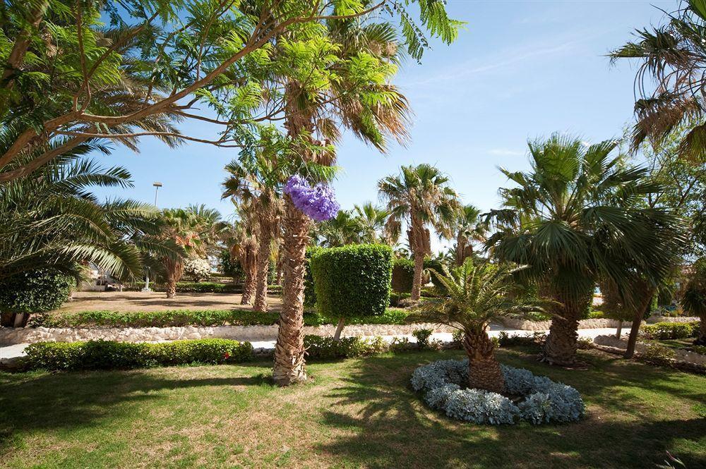 Smartline Colour Beach Hotel Hurghada Buitenkant foto